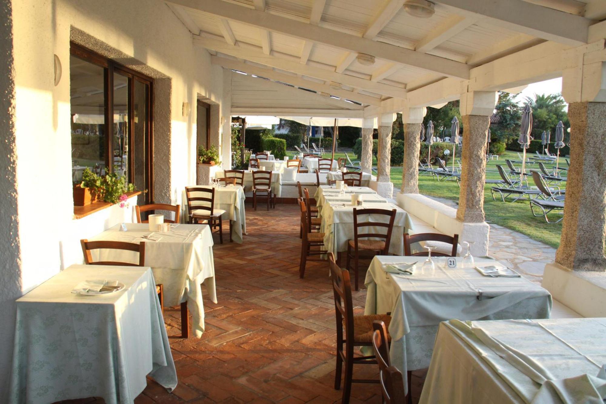 Ihr Hotel San Paolo Porto San Paolo  Exterior foto